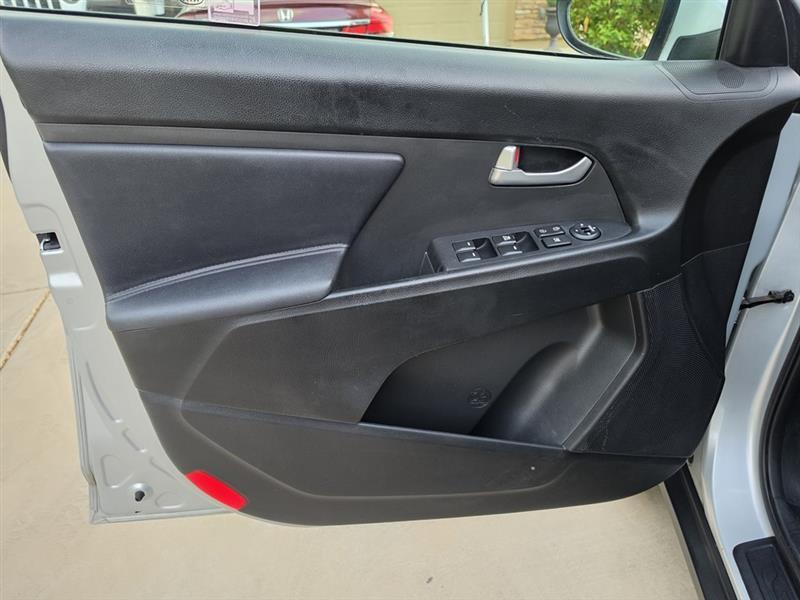 Kia Sportage LX FWD 2013