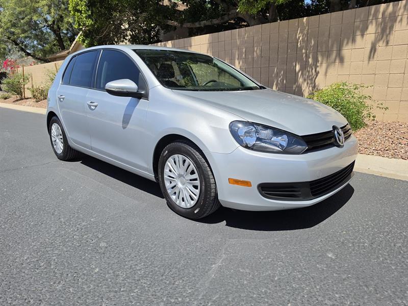 Volkswagen Golf 2.5L Conv & Sunroof 4 Door PZEV 2012