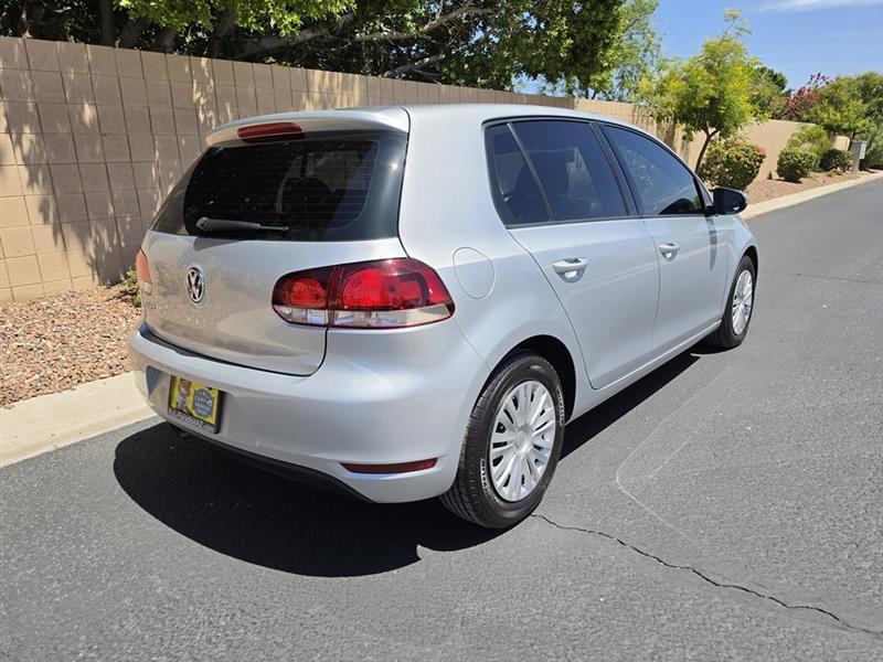 Volkswagen Golf 2.5L Conv & Sunroof 4 Door PZEV 2012