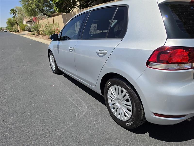 Volkswagen Golf 2.5L Conv & Sunroof 4 Door PZEV 2012