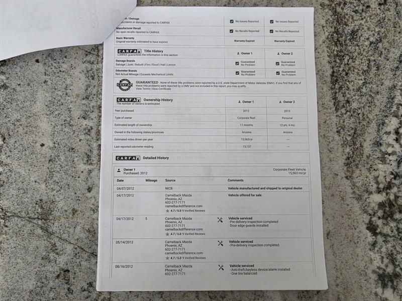 Volkswagen Golf 2.5L Conv & Sunroof 4 Door PZEV 2012