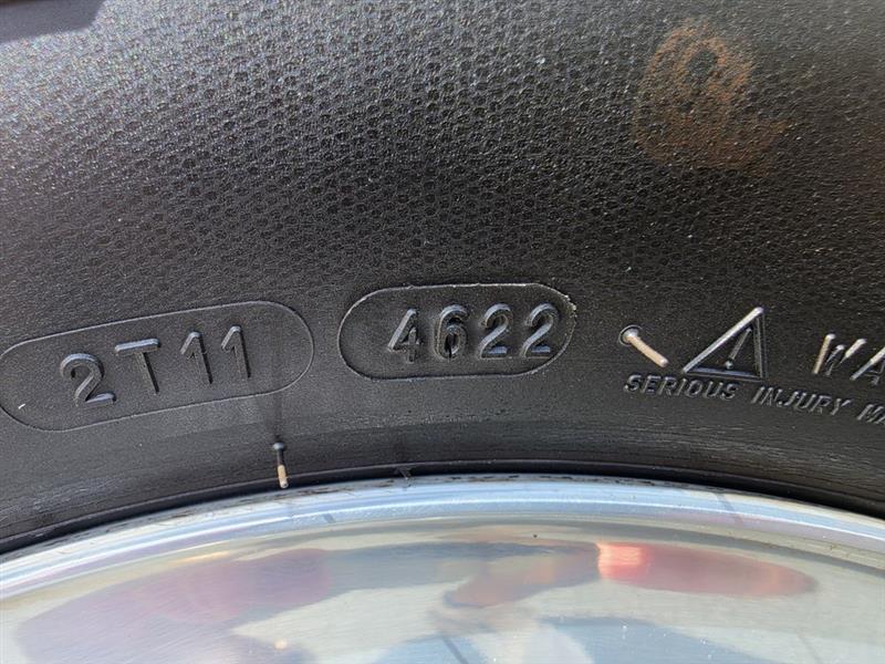 Ford F-150 XL Reg. Cab Short Bed 2WD 2000