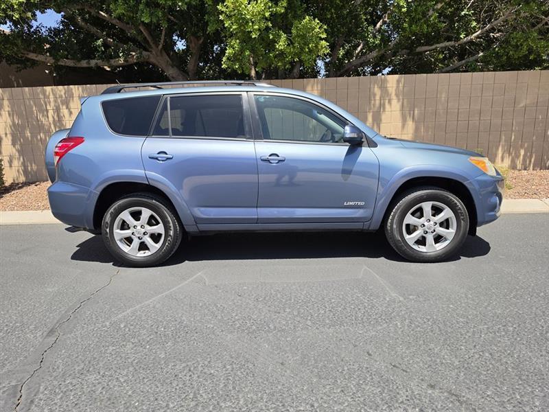 Toyota RAV4 Limited V6 4WD 2010