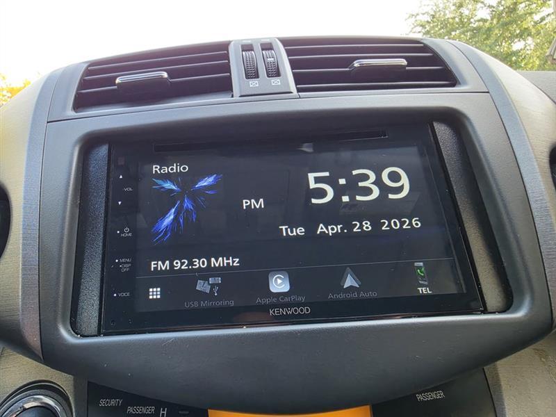 Toyota RAV4 Limited V6 4WD 2010