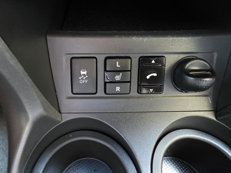 Toyota RAV4 Limited V6 4WD 2010