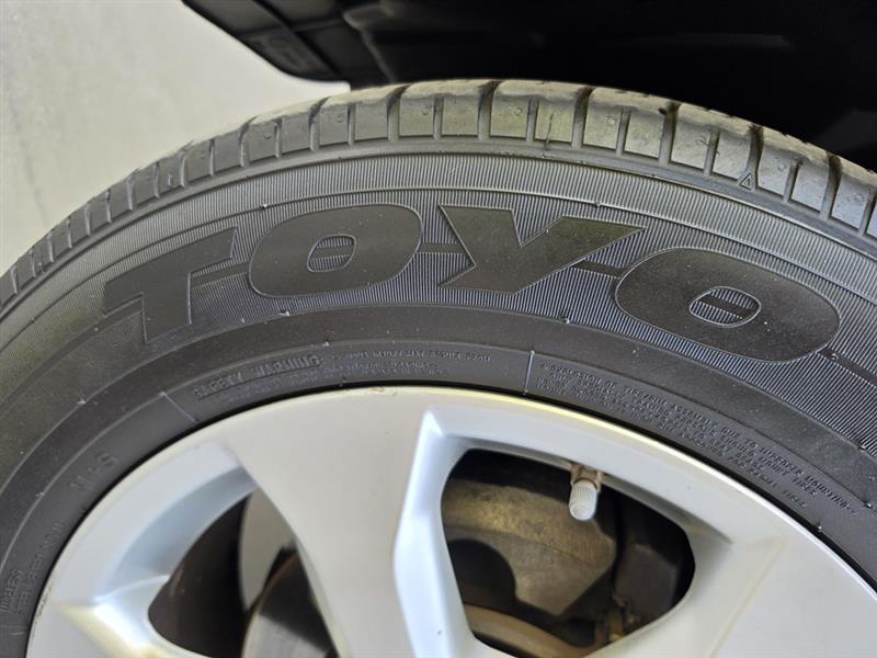 Toyota RAV4 Limited V6 4WD 2010