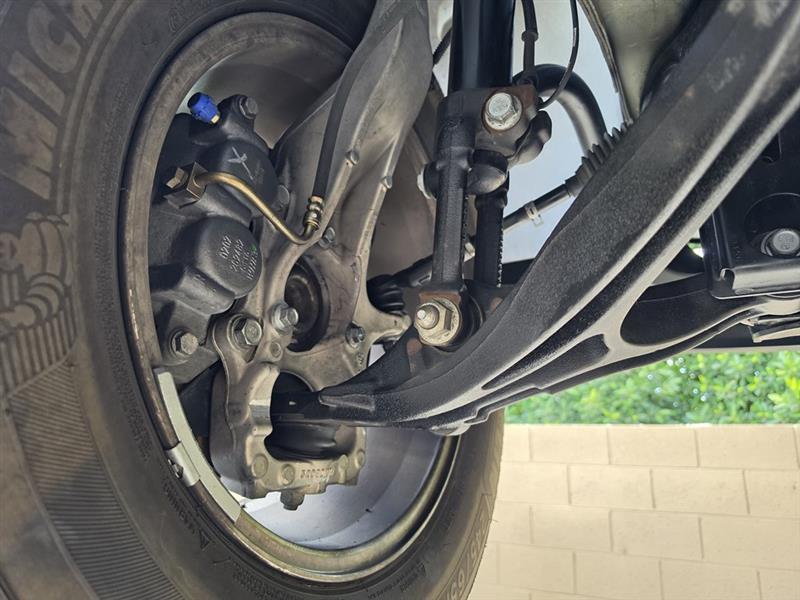 Jeep Grand Cherokee Laredo 2WD 2005