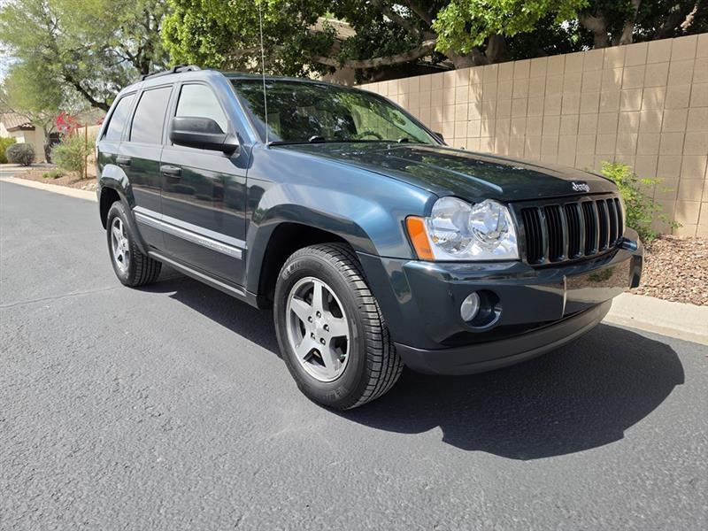 2005 Jeep Grand Cherokee Laredo 2WD