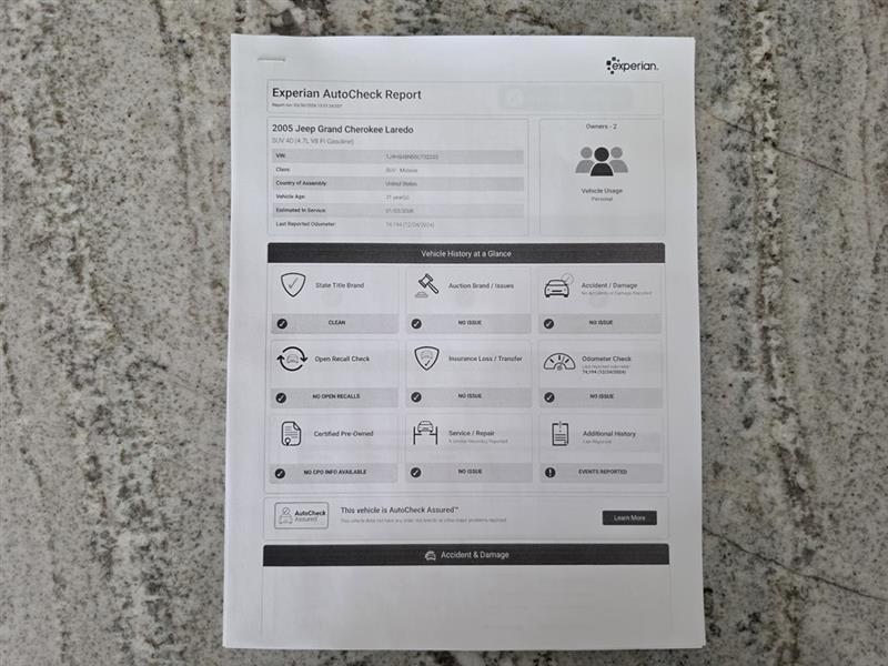 Jeep Grand Cherokee Laredo 2WD 2005