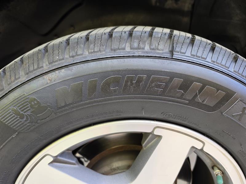 Jeep Grand Cherokee Laredo 2WD 2005