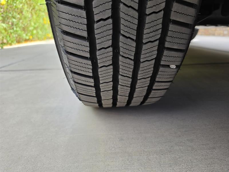 Jeep Grand Cherokee Laredo 2WD 2005