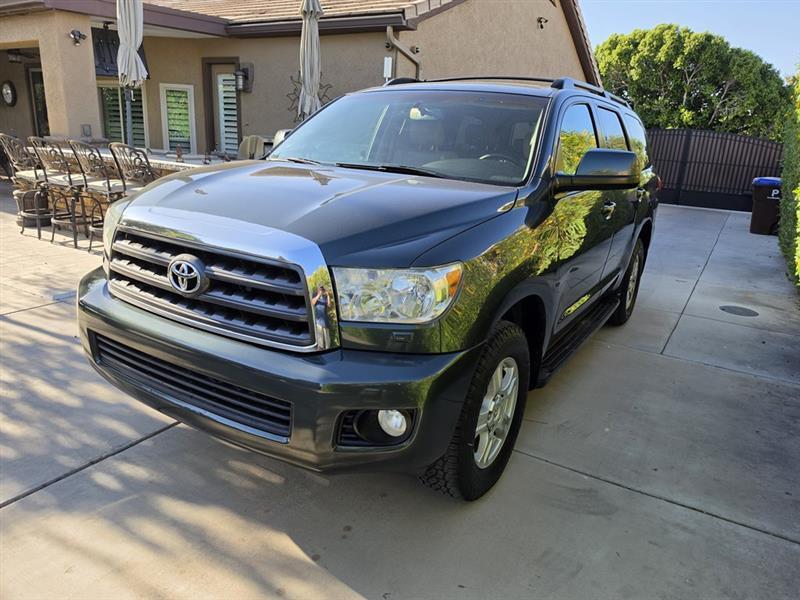 Toyota Sequoia SR5 5.7L 4WD 2008