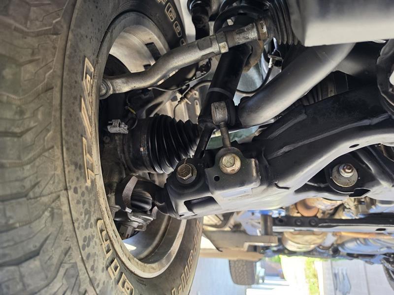 Toyota Sequoia SR5 5.7L 4WD 2008