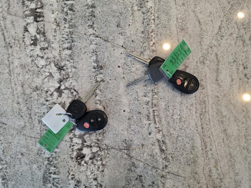 Toyota Sequoia SR5 5.7L 4WD 2008