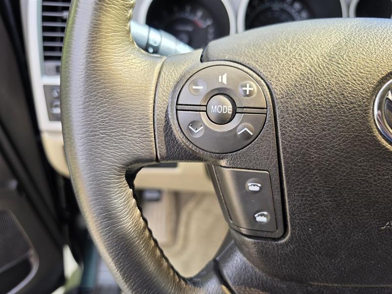 Toyota Sequoia SR5 5.7L 4WD 2008