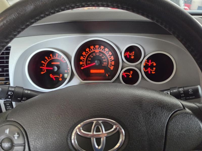 Toyota Sequoia SR5 5.7L 4WD 2008