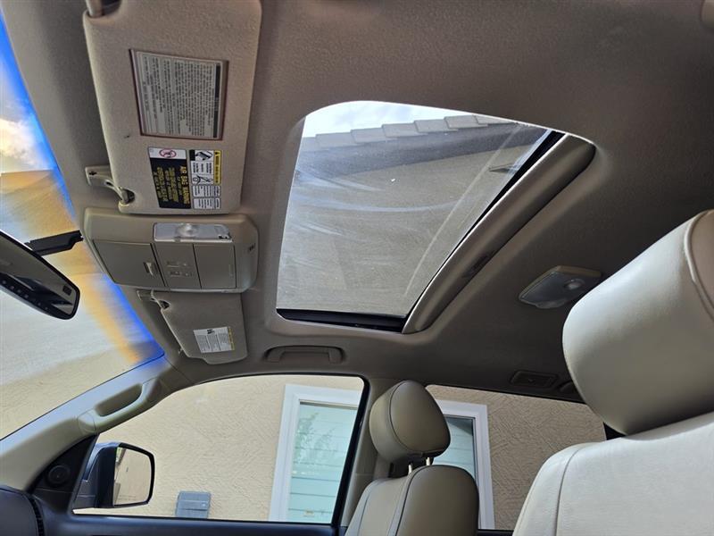 Toyota Sequoia SR5 5.7L 4WD 2008