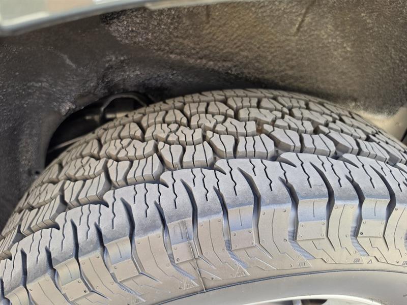 Toyota Sequoia SR5 5.7L 4WD 2008