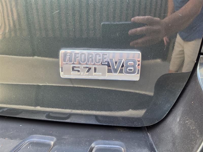 Toyota Sequoia SR5 5.7L 4WD 2008