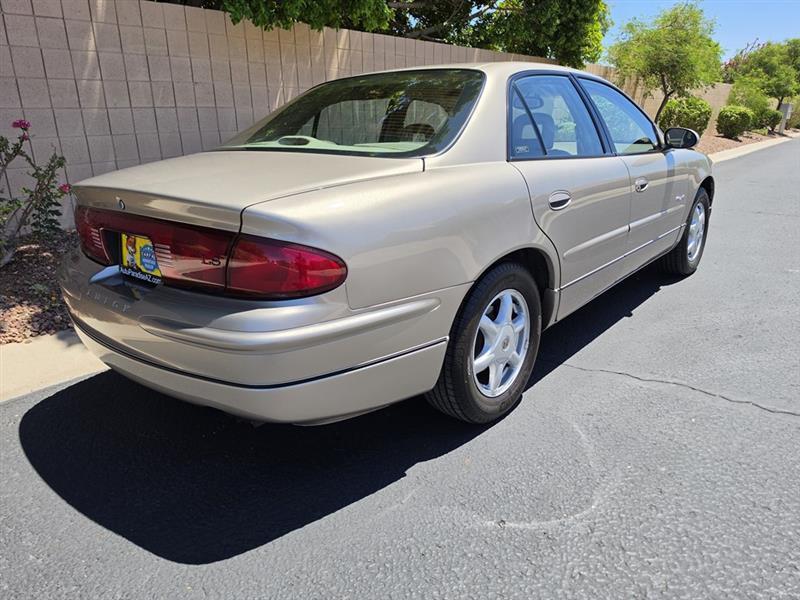 Buick Regal LS 2001