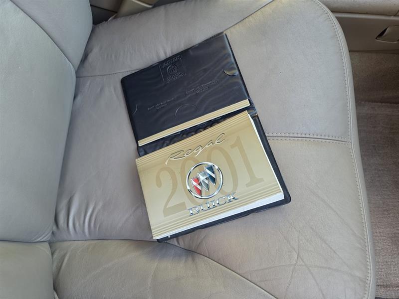 Buick Regal LS 2001