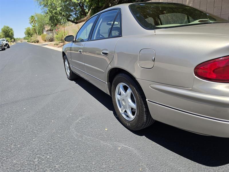 Buick Regal LS 2001