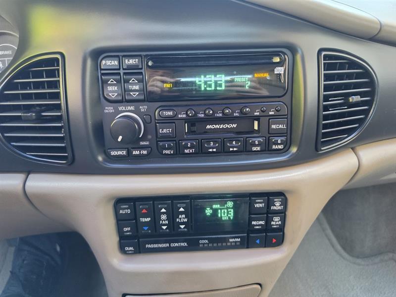 Buick Regal LS 2001