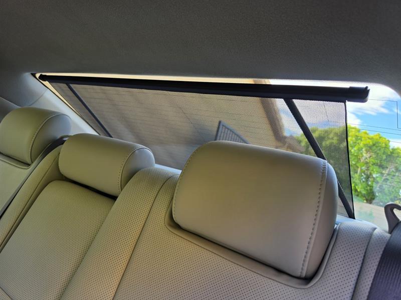 Toyota Avalon  2011