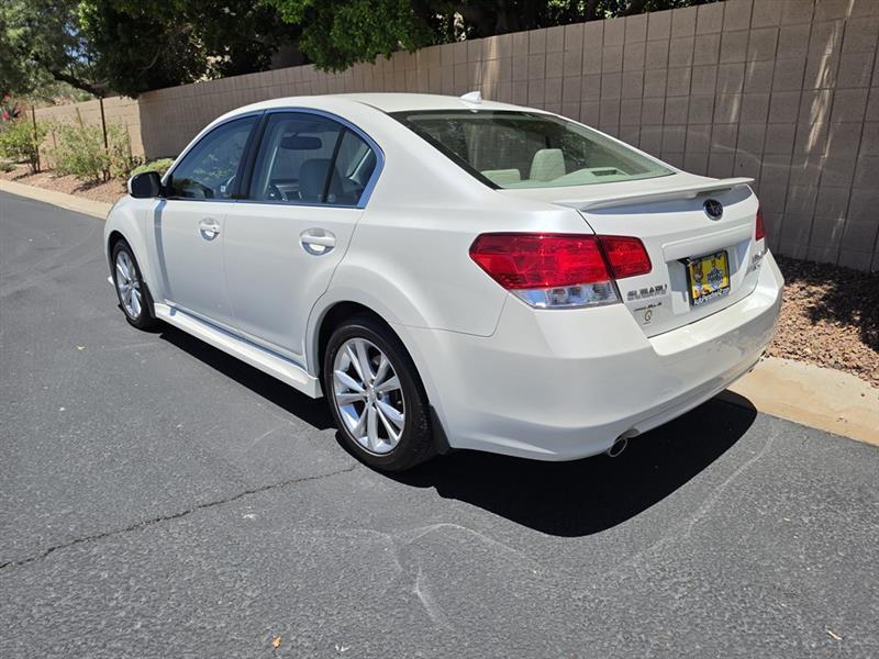 2013 Subaru Legacy 3.6R Limited - Photo 15