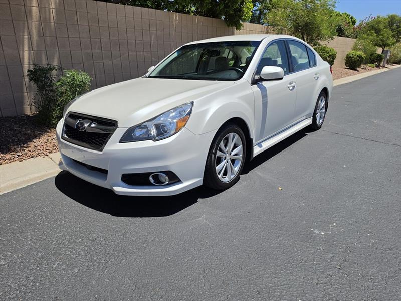 2013 Subaru Legacy 3.6R Limited - Photo 17