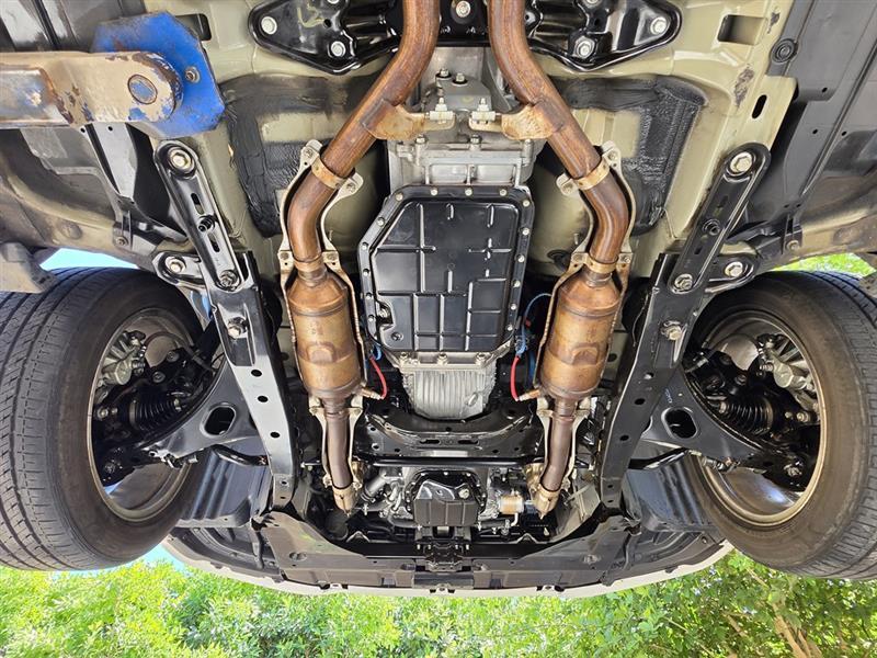 2013 Subaru Legacy 3.6R Limited - Photo 23