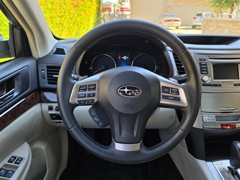 2013 Subaru Legacy 3.6R Limited - Photo 40