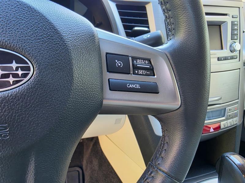 2013 Subaru Legacy 3.6R Limited - Photo 41