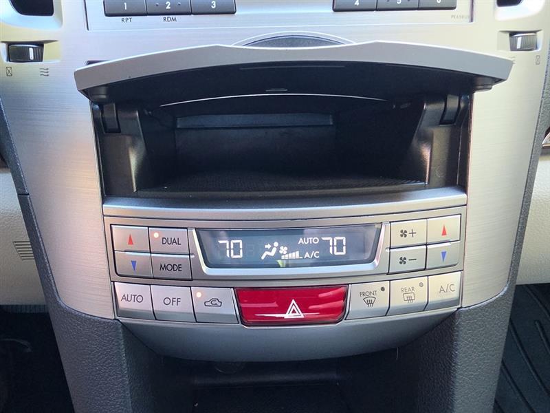 2013 Subaru Legacy 3.6R Limited - Photo 47