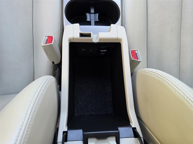 2013 Subaru Legacy 3.6R Limited - Photo 51