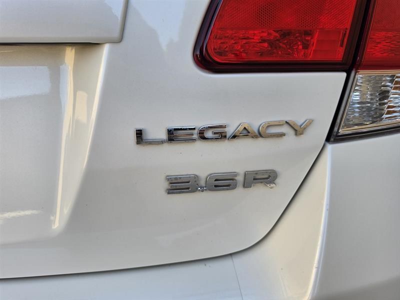 2013 Subaru Legacy 3.6R Limited - Photo 62