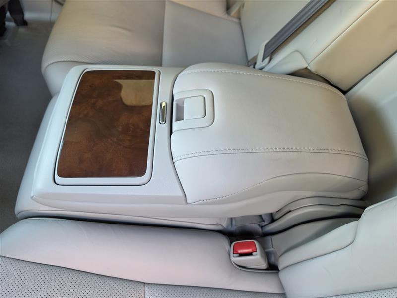 Lexus RX 350  2010
