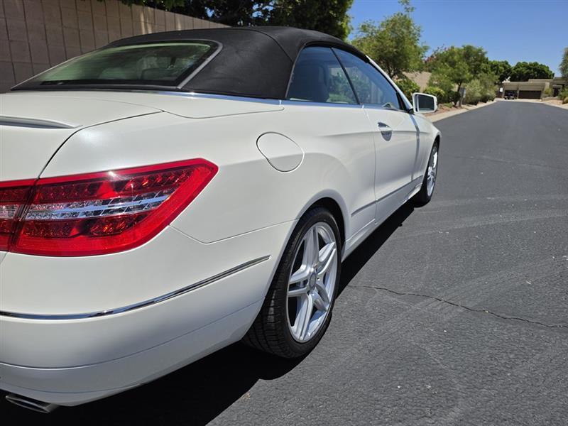 Mercedes-Benz E-Class 2dr Cabriolet E 350 RWD 2013
