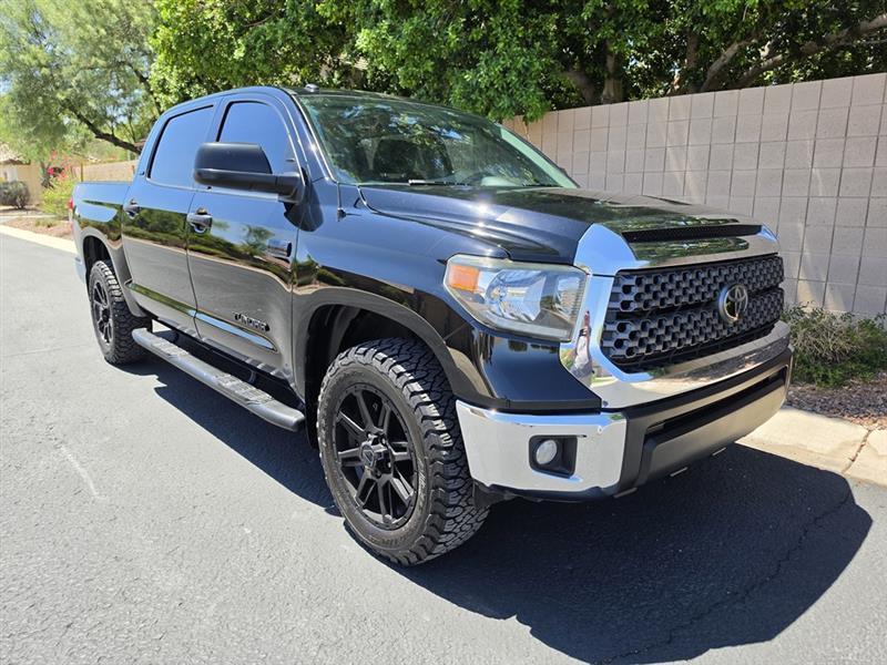 2018 Toyota Tundra TSS Off Road SR5