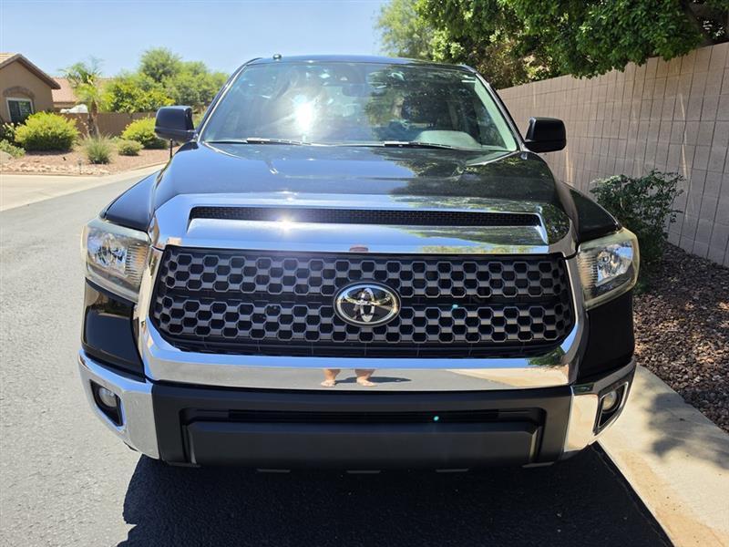 Toyota Tundra  2018