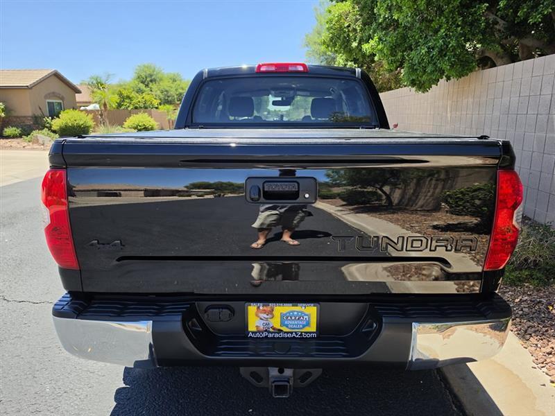 Toyota Tundra  2018