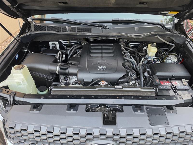 Toyota Tundra  2018