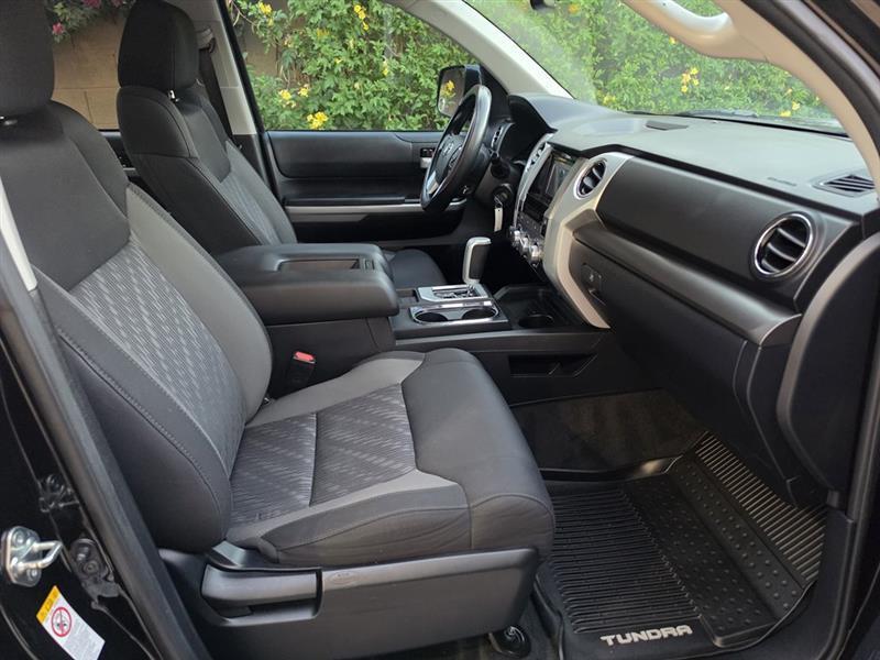 Toyota Tundra  2018