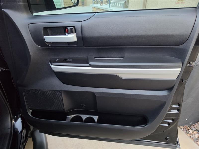 Toyota Tundra  2018