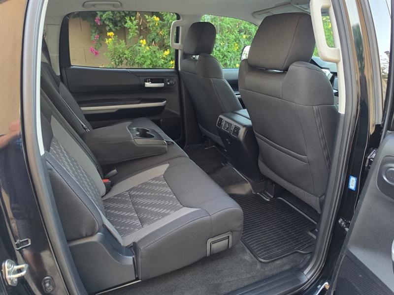 Toyota Tundra  2018
