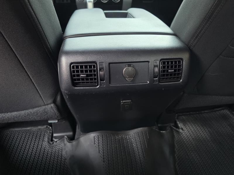 Toyota Tundra  2018