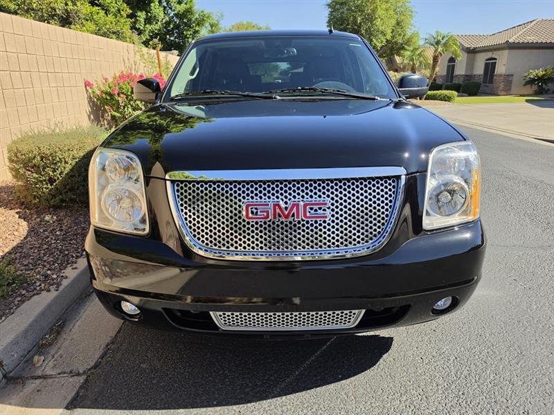 GMC Yukon Denali 4WD 2014