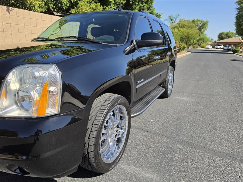 GMC Yukon Denali 4WD 2014