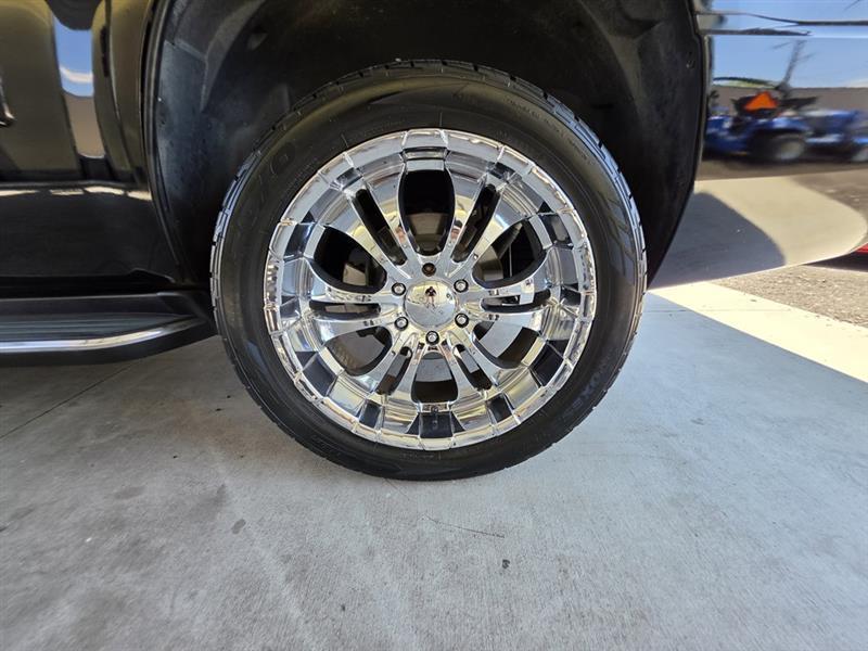 GMC Yukon Denali 4WD 2014