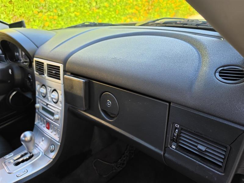 Chrysler Crossfire 2dr Cpe 2004